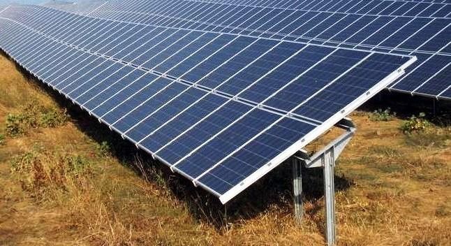Sistemas de retenção de energia solar A energia está, de alguma forma, implicada na maior parte das atividades caseiras.