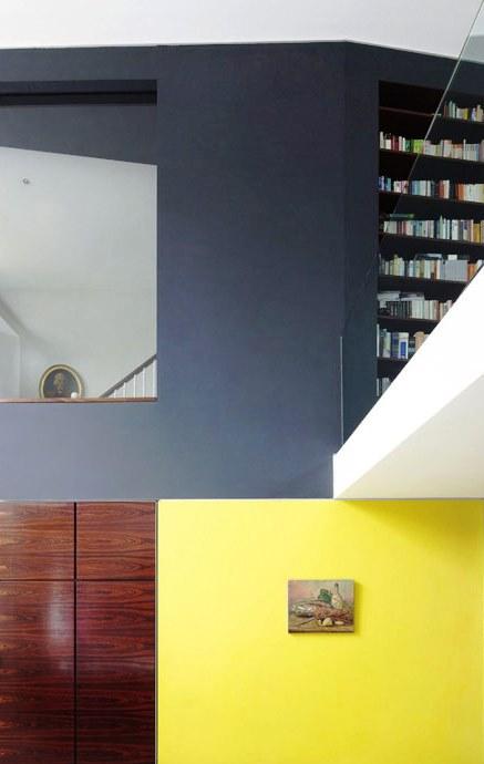 A CASA VIVA conta com uma equipa de técnicos especializados (designers, arquitectos e engenheiros civis), que o podem aconselhar e ajudar na escolha da melhor solução. Dê à sua casa uma vida nova de "cara lavada".