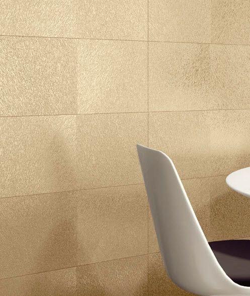 Acabamentos em edifícios Se se recorrer a um processo de colagem do revestimento que pretende aplicar é fundamental ter em consideração as condições a que o material de colagem vai estar sujeito para evitar anomalias posteriores.