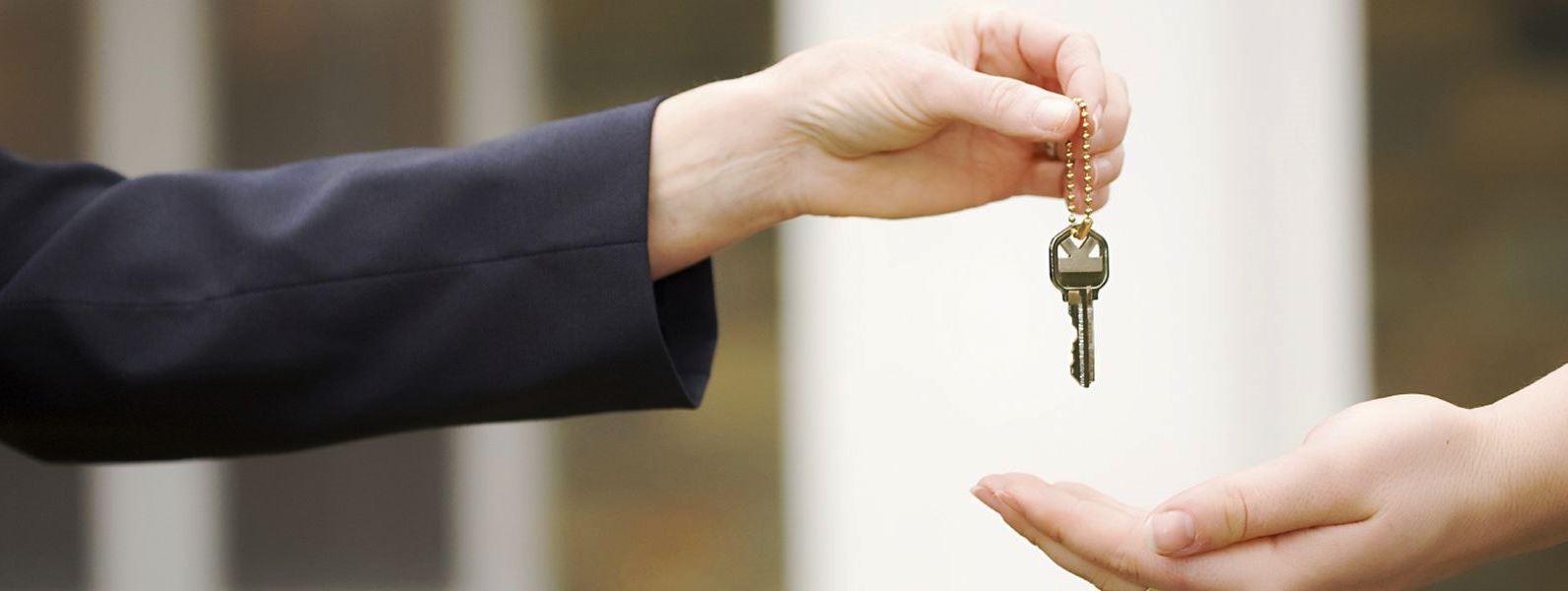 O Método de Comparação determina o presumível valor de mercado do imóvel por comparação dos preços conhecidos de outros imóveis semelhantes no mercado imobiliário, comprovados por transacções já realizadas.