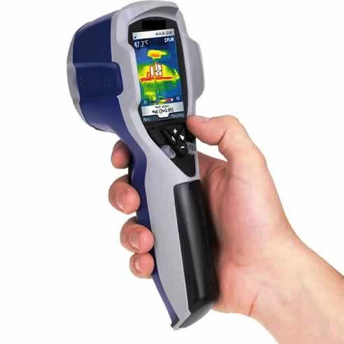 Serviços de avaliação térmica As peritagens técnicas de térmica identificam os pontos onde são necessárias alterações por forma a reduzir consumos e custos de energia e melhorar do conforto dos espaços interiores, apresentando uma proposta de intervenção no edifício.