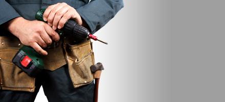 Recuperação de fachadas Quando a manutenção de fachadas é negligenciada as patologias tendem a agravar-se obrigando os proprietários a requerir trabalhos de recuperação mais profundos e de custo elevado. A manutenção da fachada de um edifício não deve ser descurada.