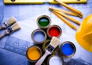 Remodelação de exteriores Ao nível de remodelações de interiores as mais comuns são ao nível de pavimentos interiores cerâmicos; pavimentos flutuantes; pavimentos em parquet; afagamentos e envernizamentos; recuperação de portas e janelas; substituição de portas e janelas ou reparação e instalação de estores.