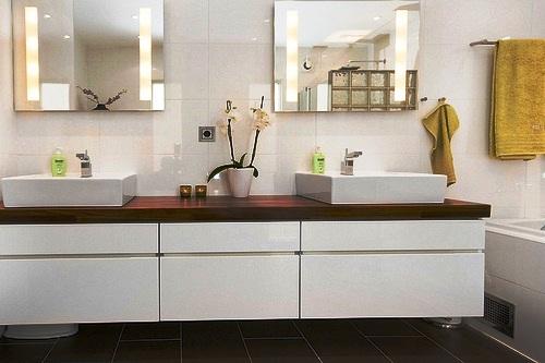 Existe uma gama infindável de equipamentos e acessórios para o seu water closet para o tornar simples, confortável e funcional. O carácter inovador a par de uma excelente execução técnica são as máximas para o water closet com que sempre sonhou.