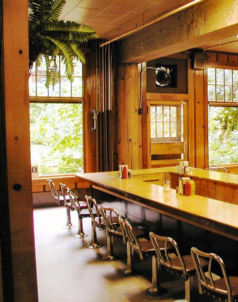 Inovação, qualidade, tecnologia e classe são conceitos que podem estar presentes num espaço comercial.